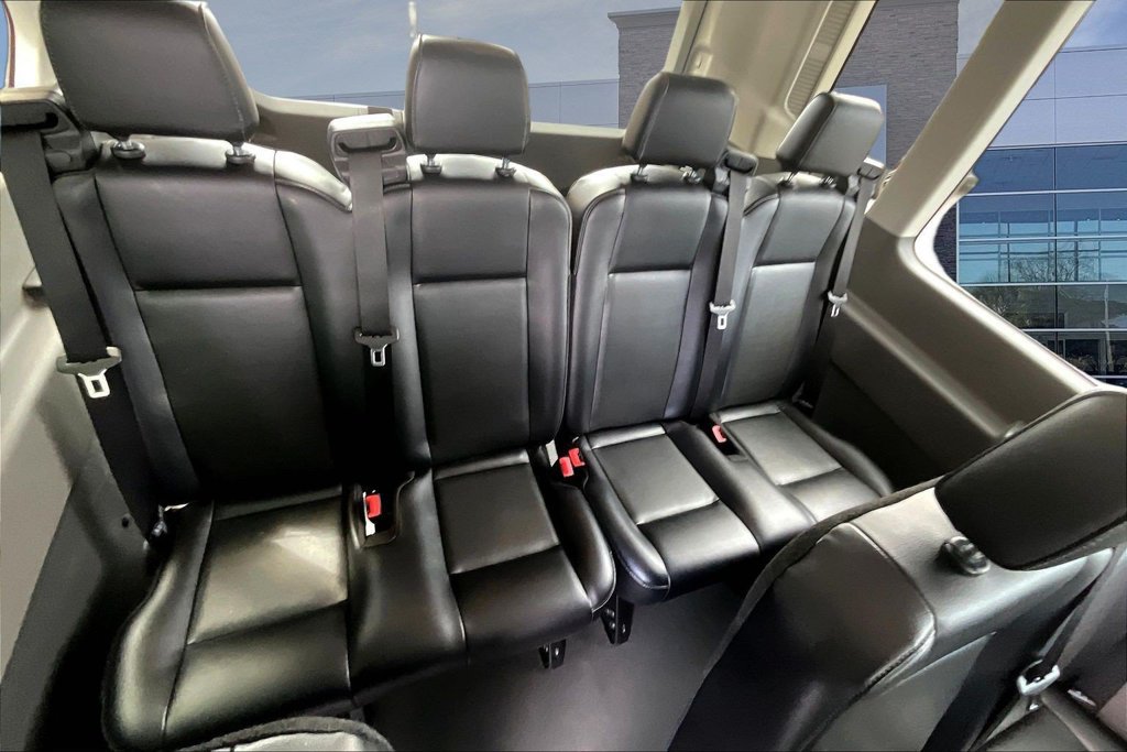 Certified 2025 Ford Transit 350 XL RWD image 22