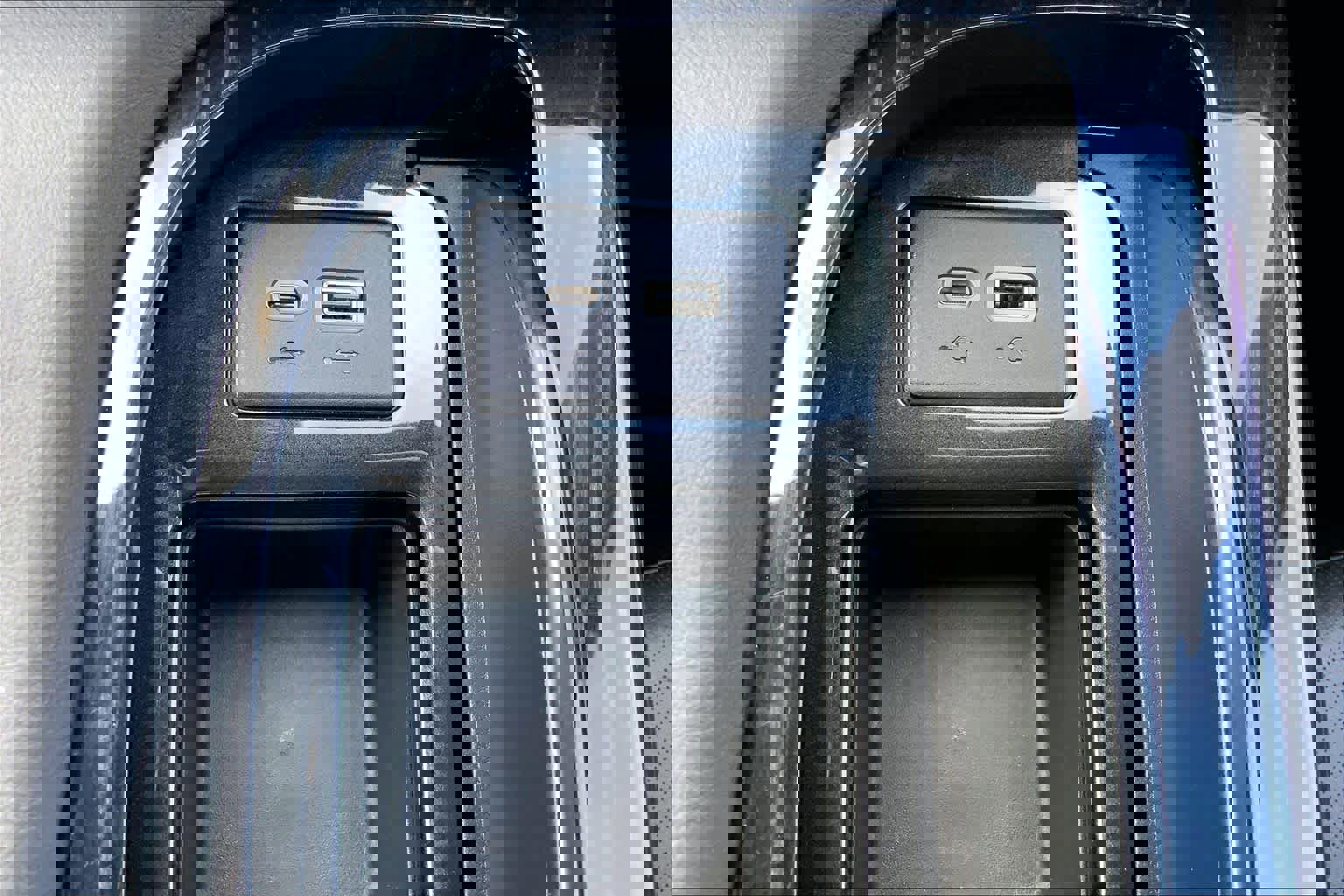 Used 2021 Cadillac Escalade ESV Sport image 35