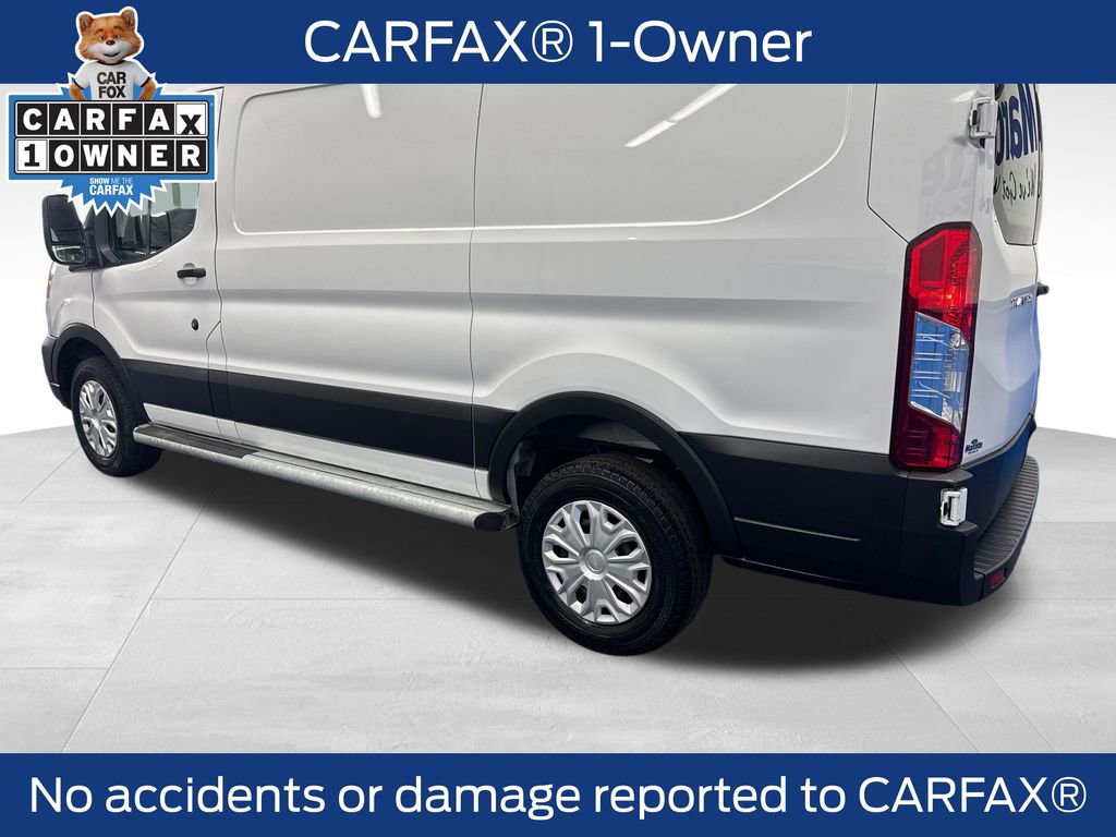 Certified 2025 Ford Transit 250 Low Roof w/ Exterior Upgrade Package RWD image 4