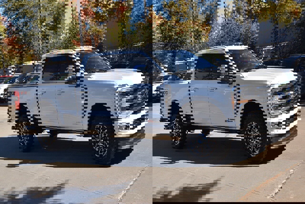 Certified 2024 Ford F250 Limited w/ FX4 Off-Road Package image 5