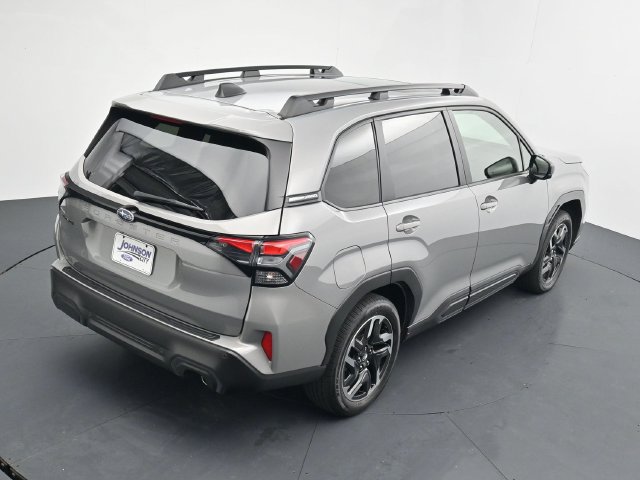 Used 2025 Subaru Forester Limited w/ Popular Package #1 AWD/4WD image 31