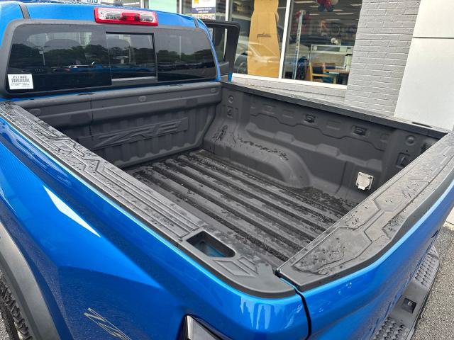 Used 2023 Chevrolet Colorado ZR2 w/ ZR2 Convenience Package III AWD/4WD image 24