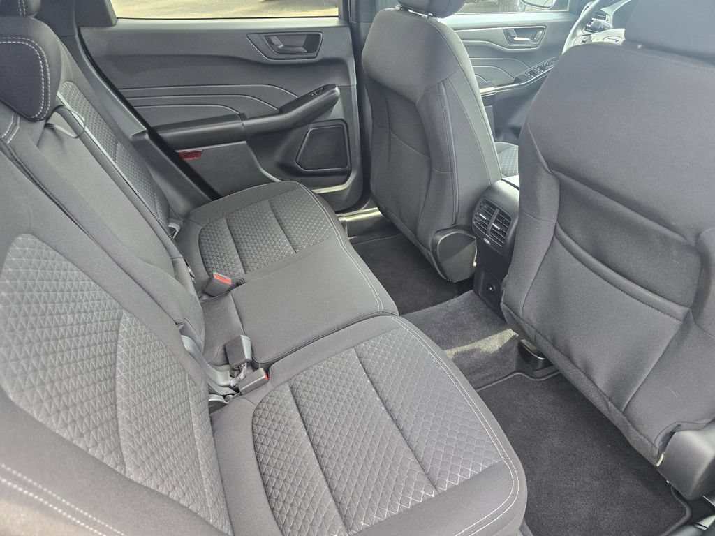 Certified 2023 Ford Escape Active AWD/4WD image 13