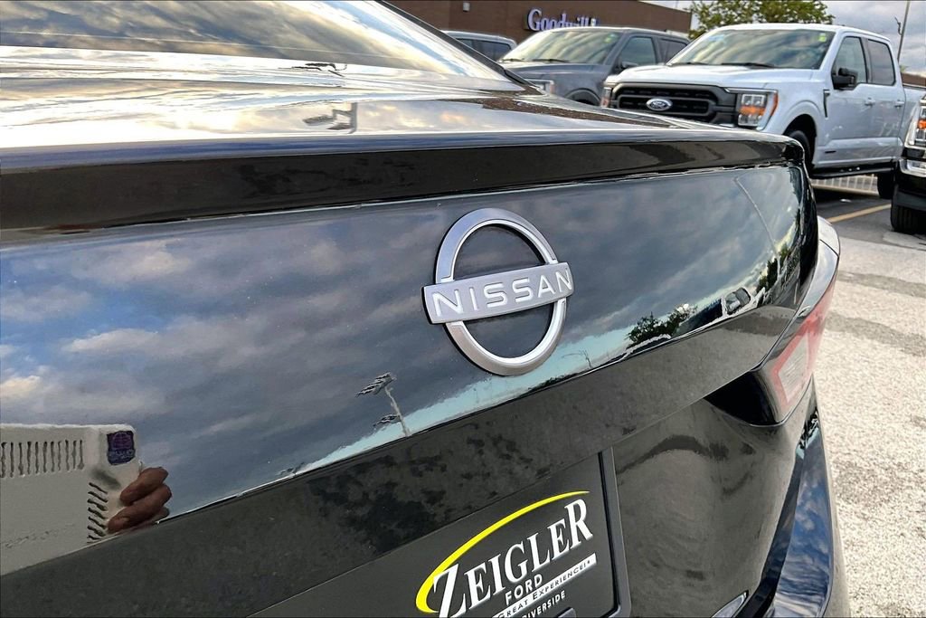 Used 2025 Nissan Altima 2.5 S FWD image 30
