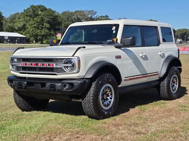 Certified 2026 Ford Bronco Outer Banks w/ Sasquatch Package AWD/4WD image 1