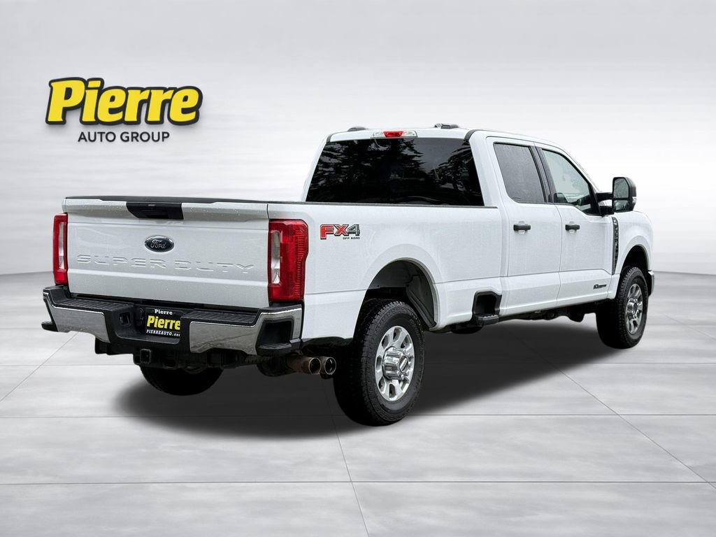 Certified 2023 Ford F350 XLT w/ FX4 Off-Road Package AWD/4WD image 7