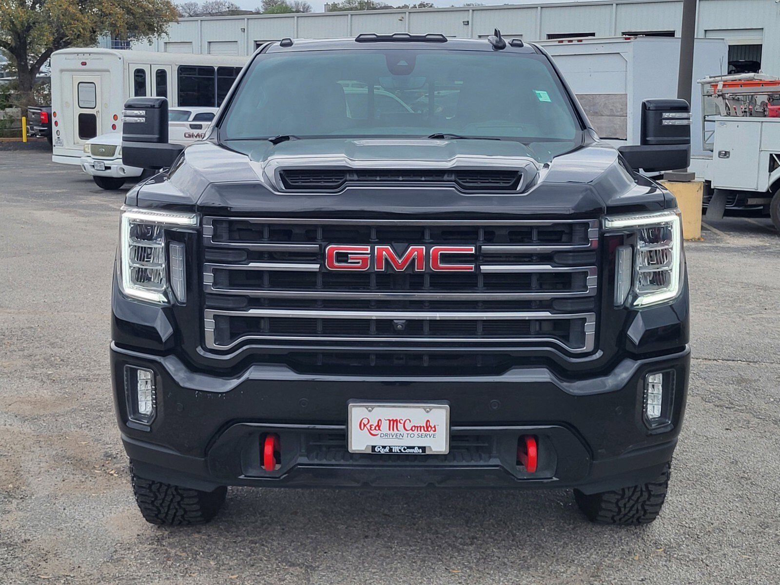 Used 2021 GMC Sierra 2500 AT4 w/ AT4 Premium Plus Package image 8
