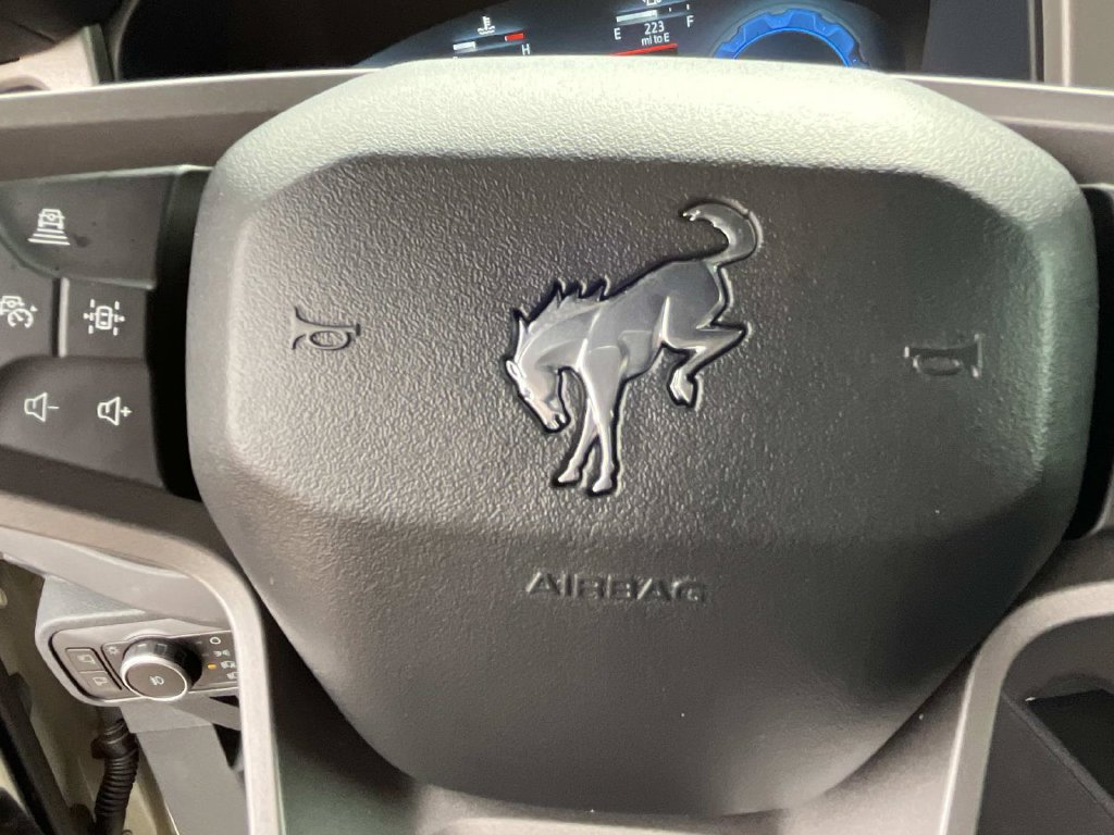 Certified 2025 Ford Bronco Outer Banks AWD/4WD image 36