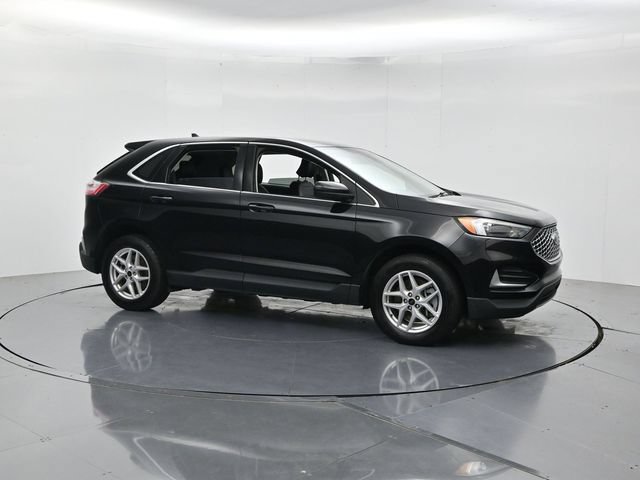 Certified 2024 Ford Edge SEL AWD/4WD image 3