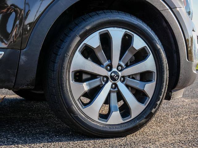 Used 2021 Kia Telluride EX w/ EX Premium Package AWD/4WD image 9