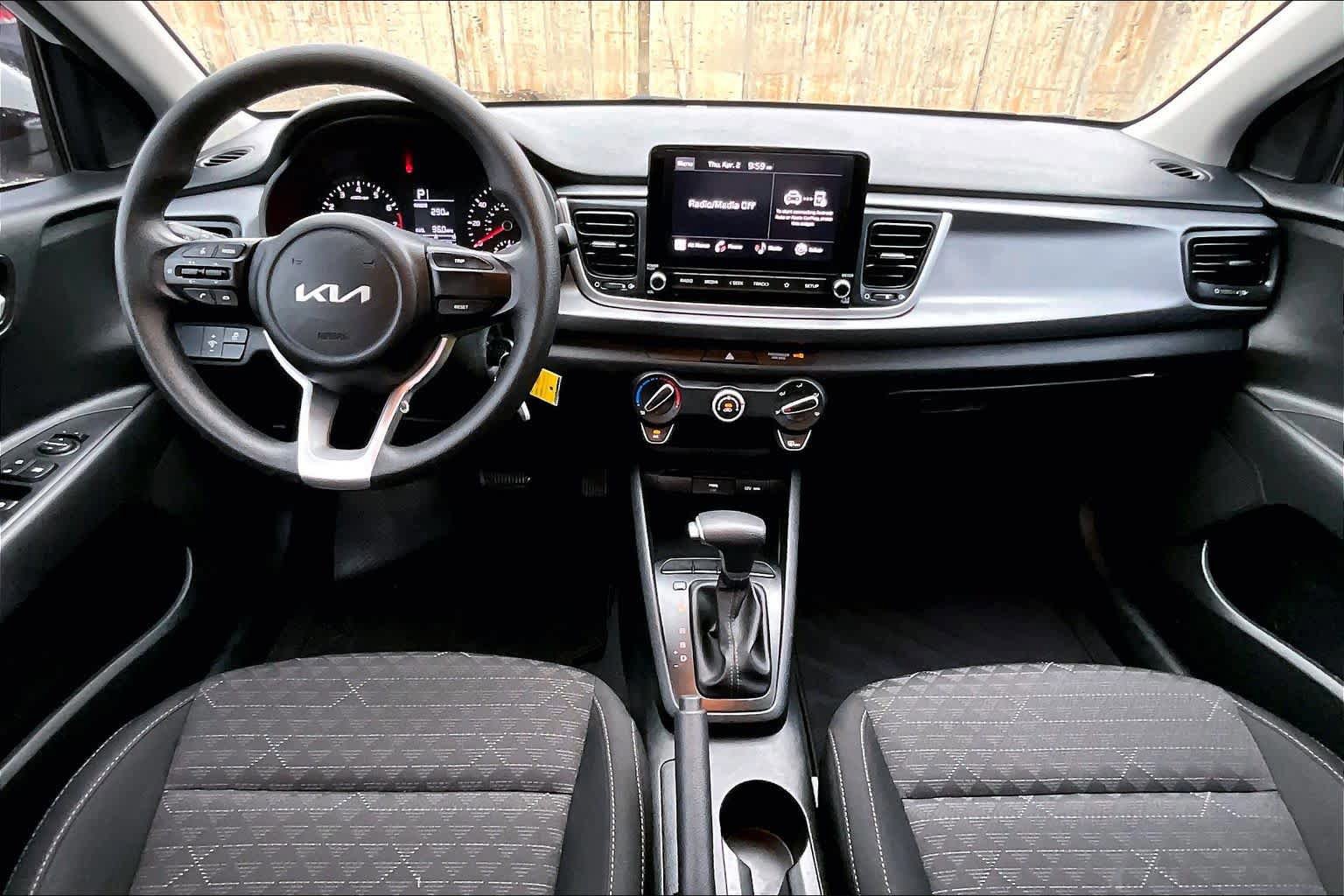 Used 2023 Kia Rio LX FWD image 17
