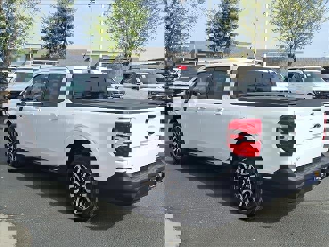 Certified 2022 Ford Maverick Lariat image 3