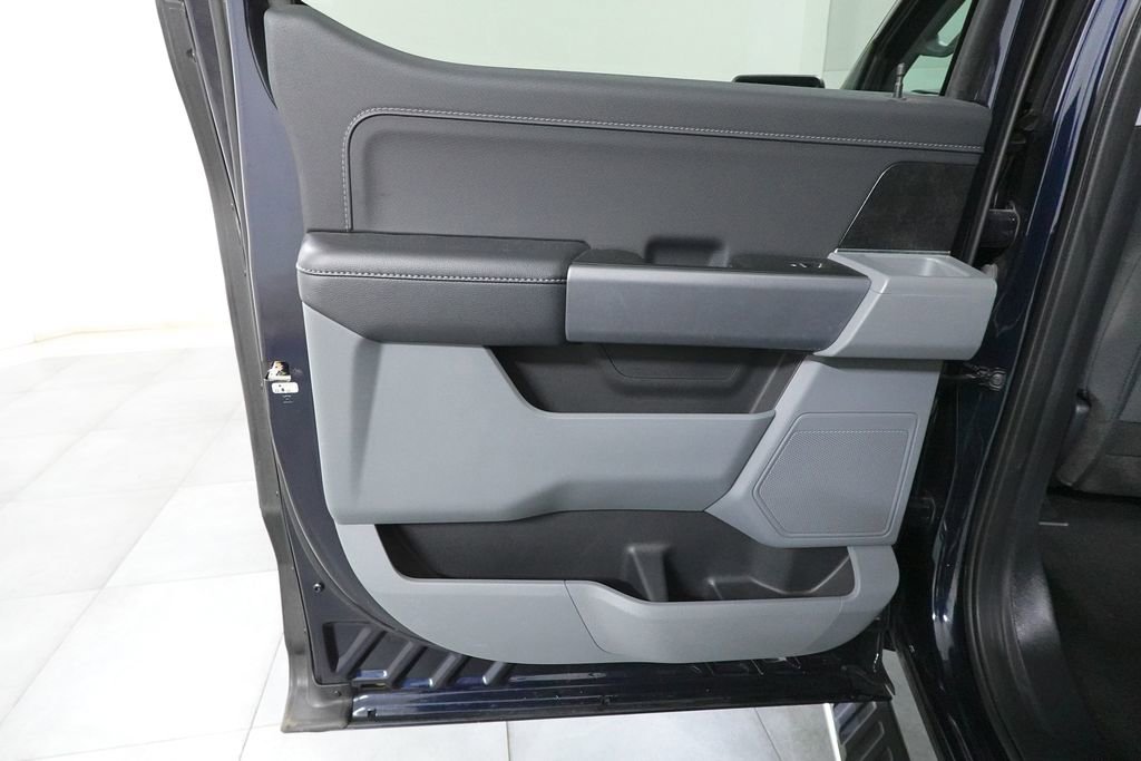 Certified 2022 Ford F150 XLT w/ Equipment Group 302A High image 25