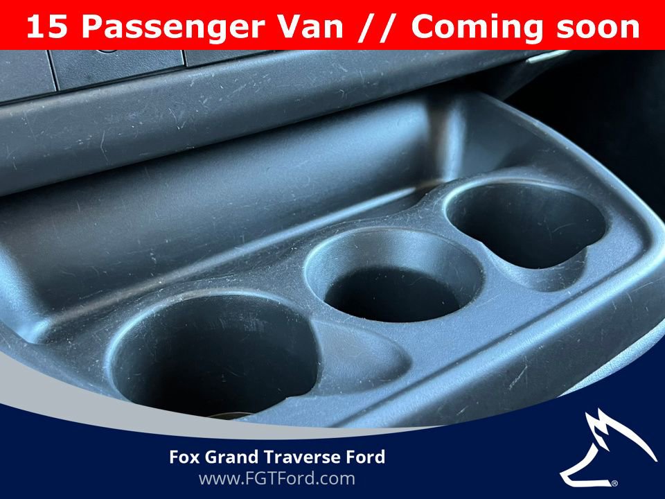 Used 2025 Chevrolet Express 3500 LT w/ LT Preferred Equipment Group image 27