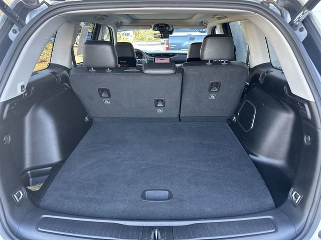 Used 2023 Jeep Grand Cherokee Limited w/ Luxury Tech Group II image 26