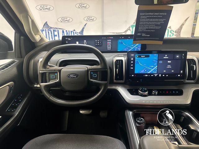 Certified 2025 Ford Expedition Active RWD image 17
