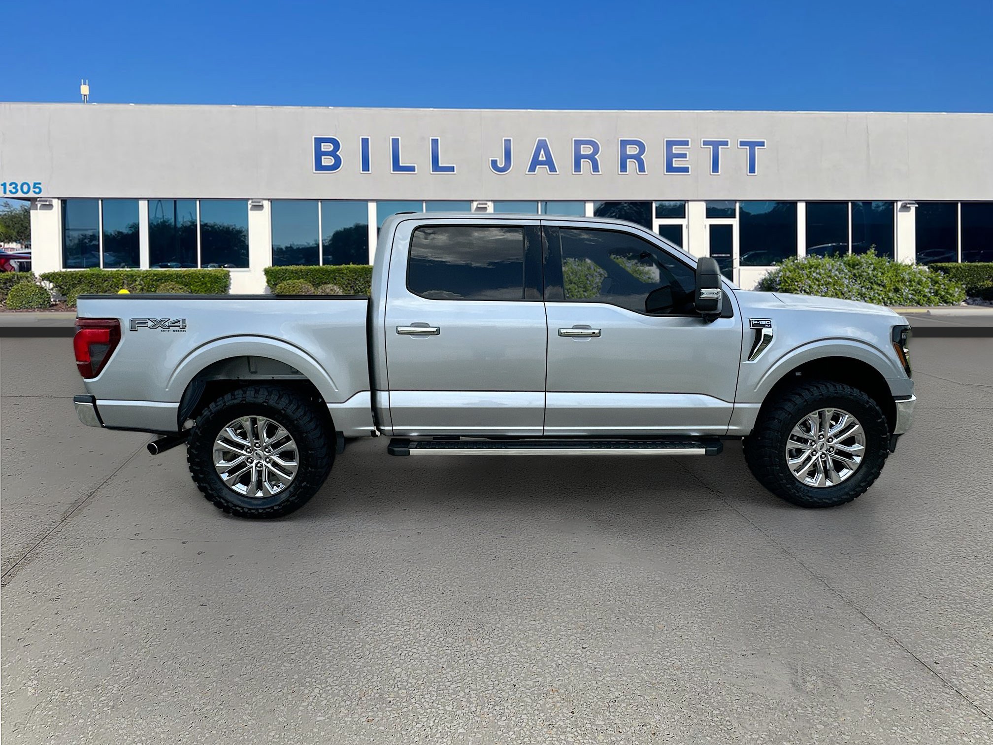 Certified 2024 Ford F150 XLT w/ Equipment Group 302A MID AWD/4WD image 8