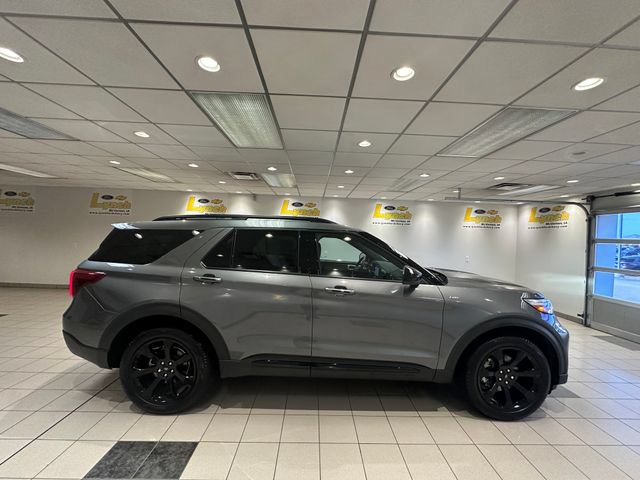 Certified 2024 Ford Explorer ST-Line w/ Class IV Trailer Tow Package AWD/4WD image 3