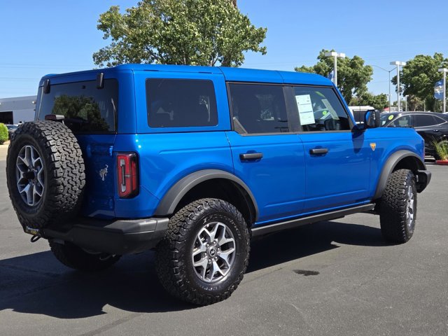 Certified 2025 Ford Bronco Badlands AWD/4WD image 4