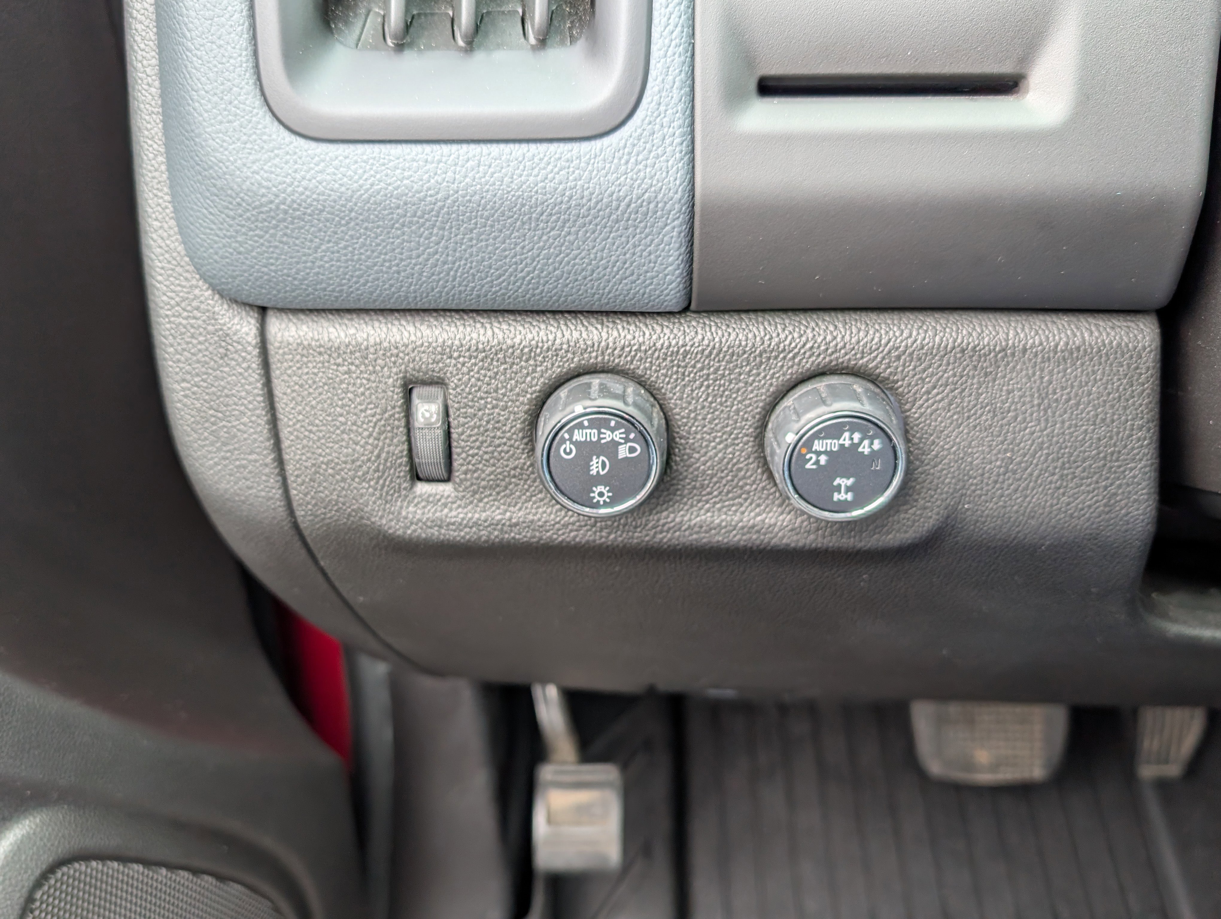 Used 2017 Chevrolet Colorado Z71 image 18