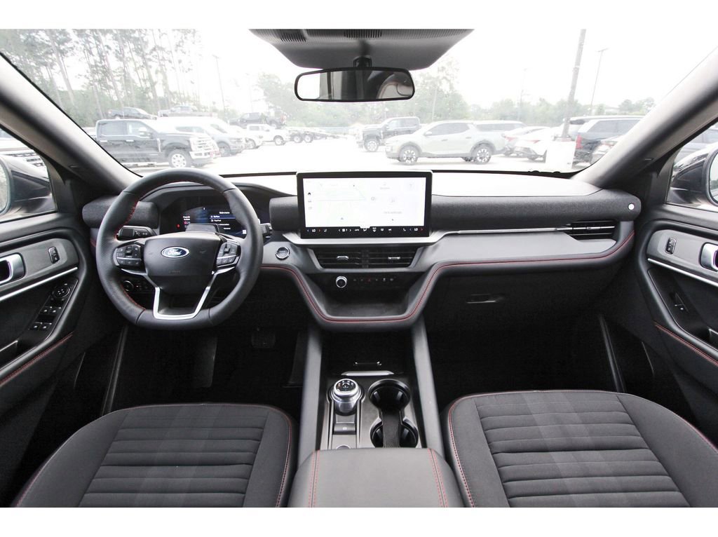 Certified 2025 Ford Explorer ST-Line RWD image 13