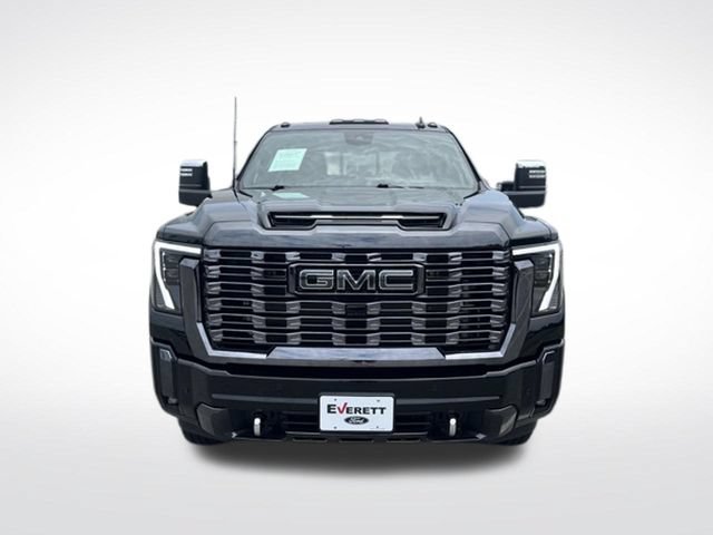 Used 2024 GMC Sierra 3500 Denali Ultimate AWD/4WD image 2