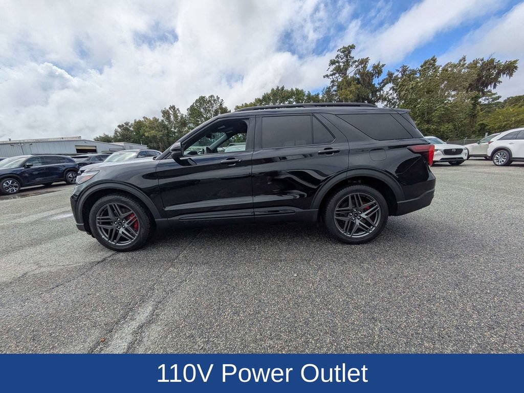Certified 2026 Ford Explorer ST w/ Sun And Sound Package RWD image 7