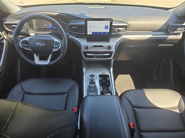 Certified 2024 Ford Explorer XLT w/ Equipment Group 202A AWD/4WD image 28