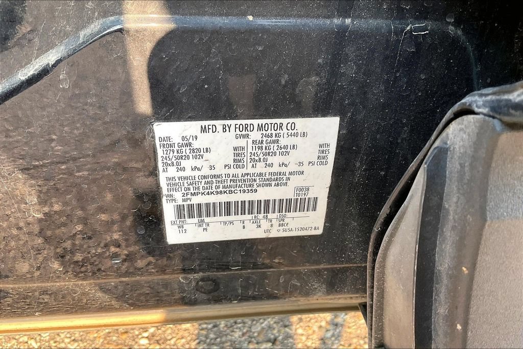 Certified 2019 Ford Edge Titanium w/ Equipment Group 301A AWD/4WD image 5