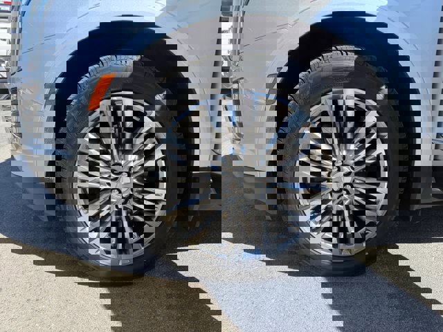 Used 2018 Cadillac XT5 Premium Luxury image 26