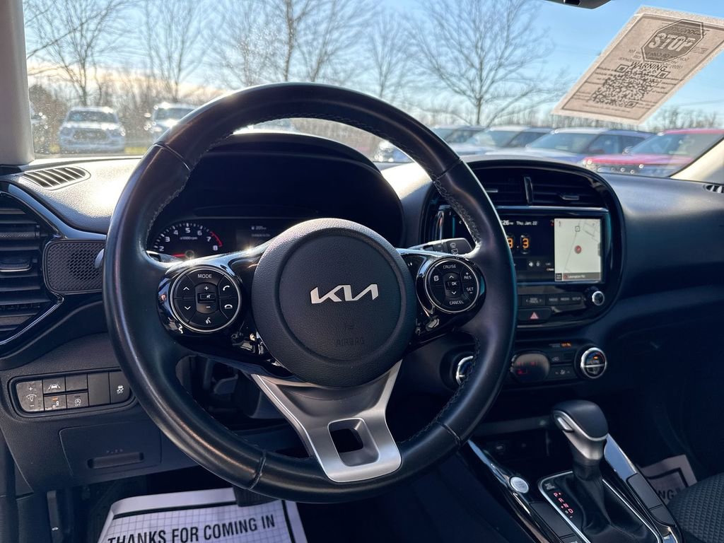 Used 2022 Kia Soul X-Line image 13