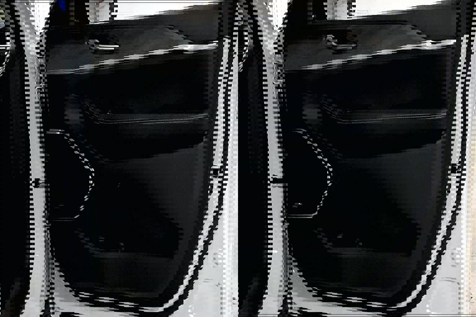 Used 2023 Jeep Grand Cherokee Limited w/ Luxury Tech Group II image 23