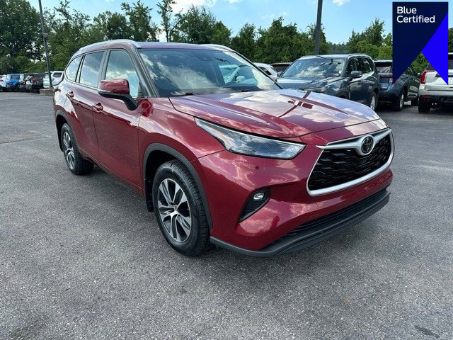 Used 2024 Toyota Highlander XLE