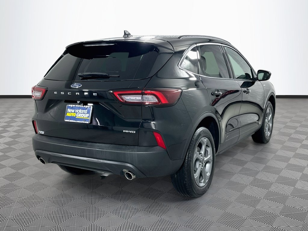 Certified 2025 Ford Escape ST-Line AWD/4WD image 7
