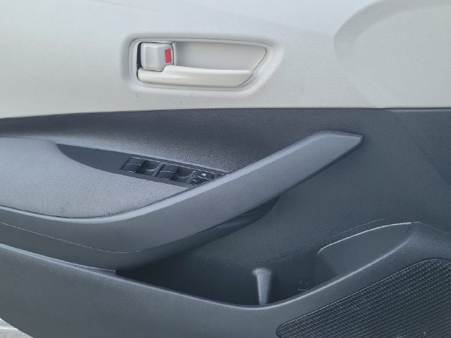 Used 2023 Toyota Corolla LE FWD image 14