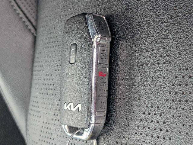 Used 2023 Kia Seltos SX w/ SX Sunroof Package AWD/4WD image 31