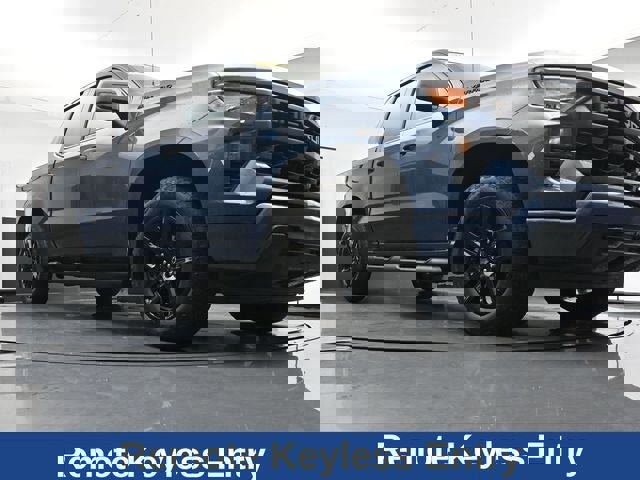 Used 2024 Chevrolet Silverado 1500 Custom w/ Turbomax Blackout Package AWD/4WD image 22