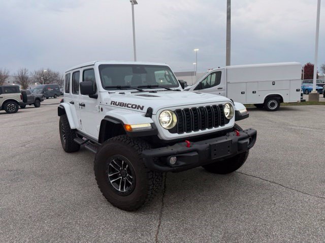 Used 2026 Jeep Wrangler Unlimited Rubicon AWD/4WD image 2