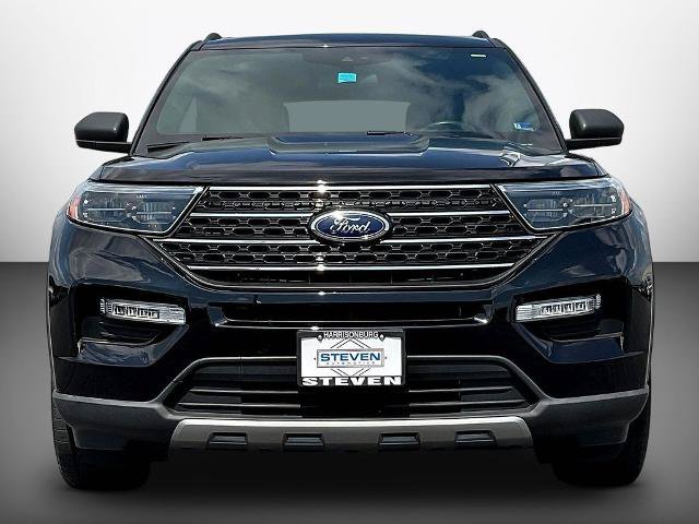 Certified 2020 Ford Explorer XLT w/ Equipment Group 202A AWD/4WD image 2