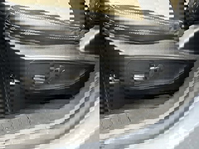 Certified 2022 Ford Escape Titanium w/ Titanium Elite Package image 12