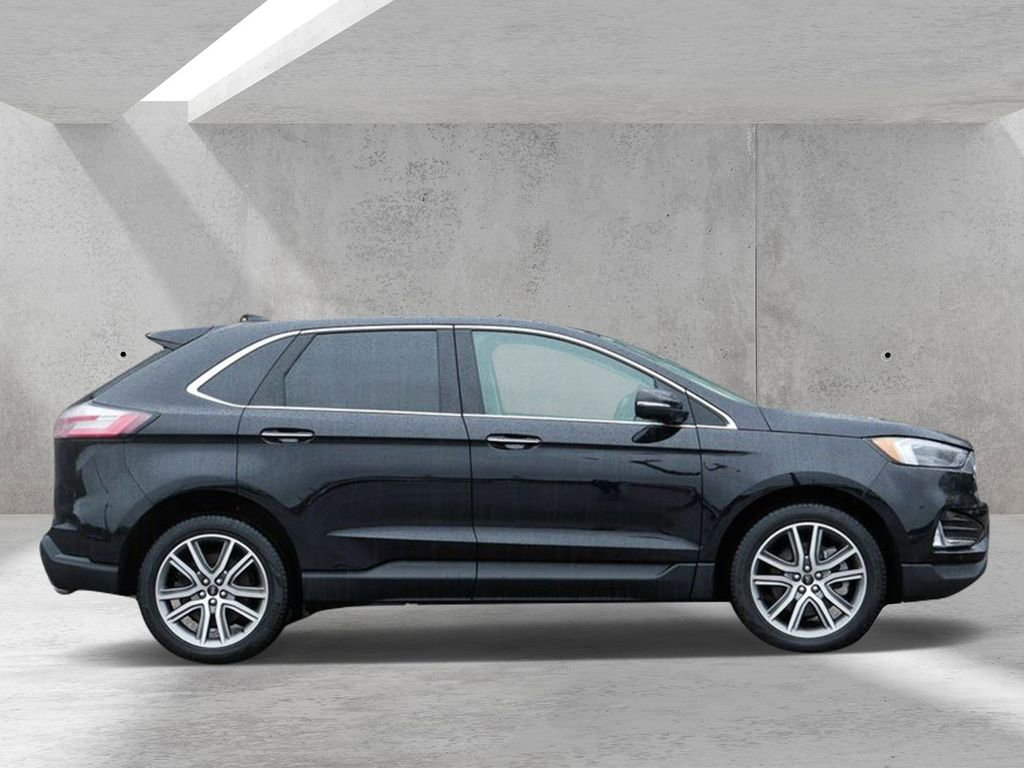 Certified 2024 Ford Edge Titanium w/ Equipment Group 301A AWD/4WD image 2