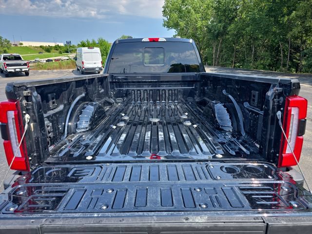 Certified 2026 Ford F450 Platinum AWD/4WD image 34