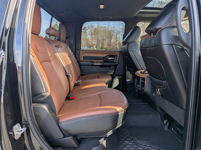 Used 2024 RAM 3500 Limited w/ Safety Group image 32