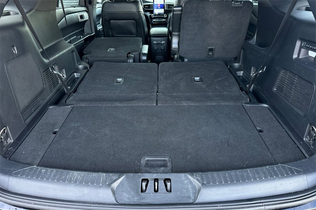 Certified 2022 Ford Explorer ST w/ Equipment Group 401A image 16