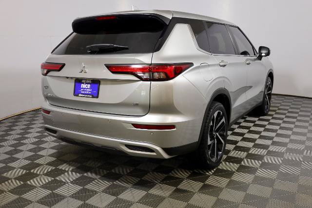 Used 2024 Mitsubishi Outlander SE AWD/4WD image 5