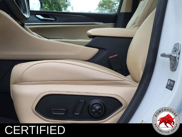 Used 2022 Jeep Grand Cherokee L Limited RWD image 27