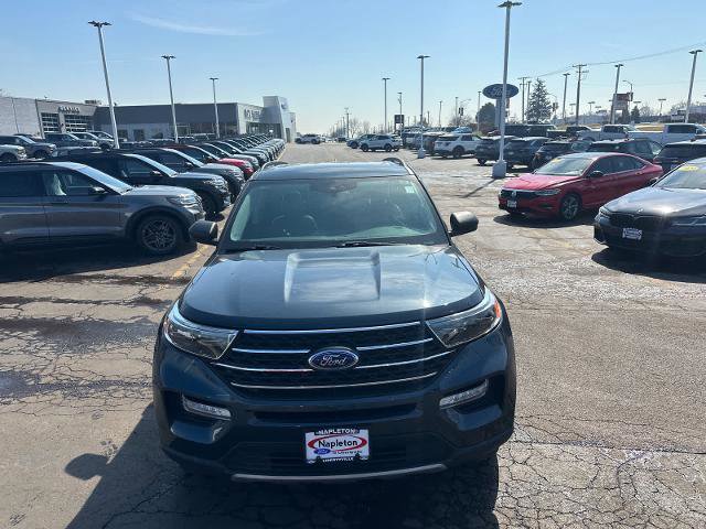 Certified 2023 Ford Explorer XLT w/ Equipment Group 202A image 3