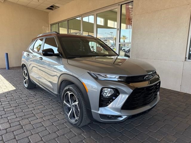 Used 2023 Chevrolet TrailBlazer RS w/ Sun and Liftgate Package AWD/4WD image 6