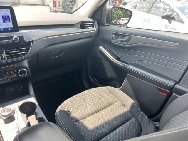 Certified 2023 Ford Escape Active FWD image 16