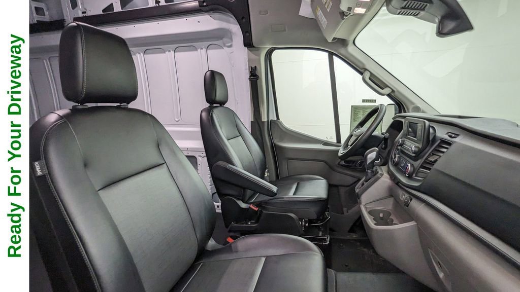 Certified 2024 Ford Transit 250 148 High Roof RWD image 33